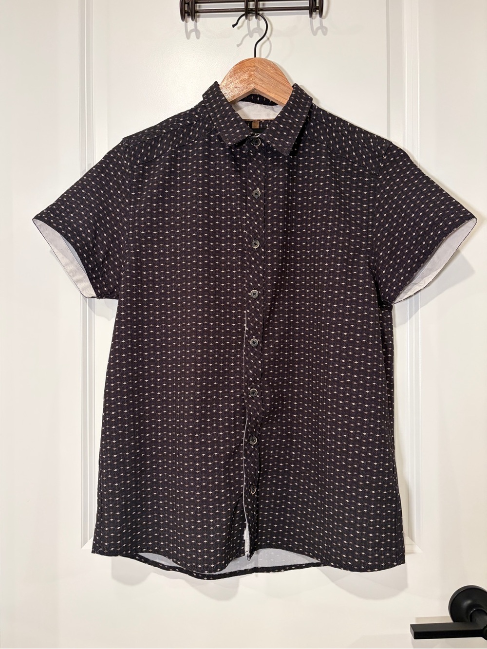 JB Holt Boys Short Sleeve Button Down Shirt Black Geometric Diamond Size L 14-16